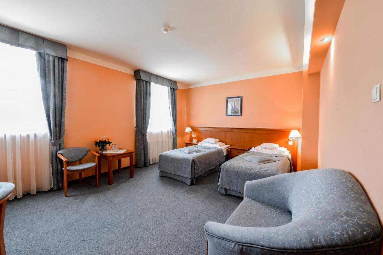 Spa Hotel Jawor Явоже Экстерьер фото