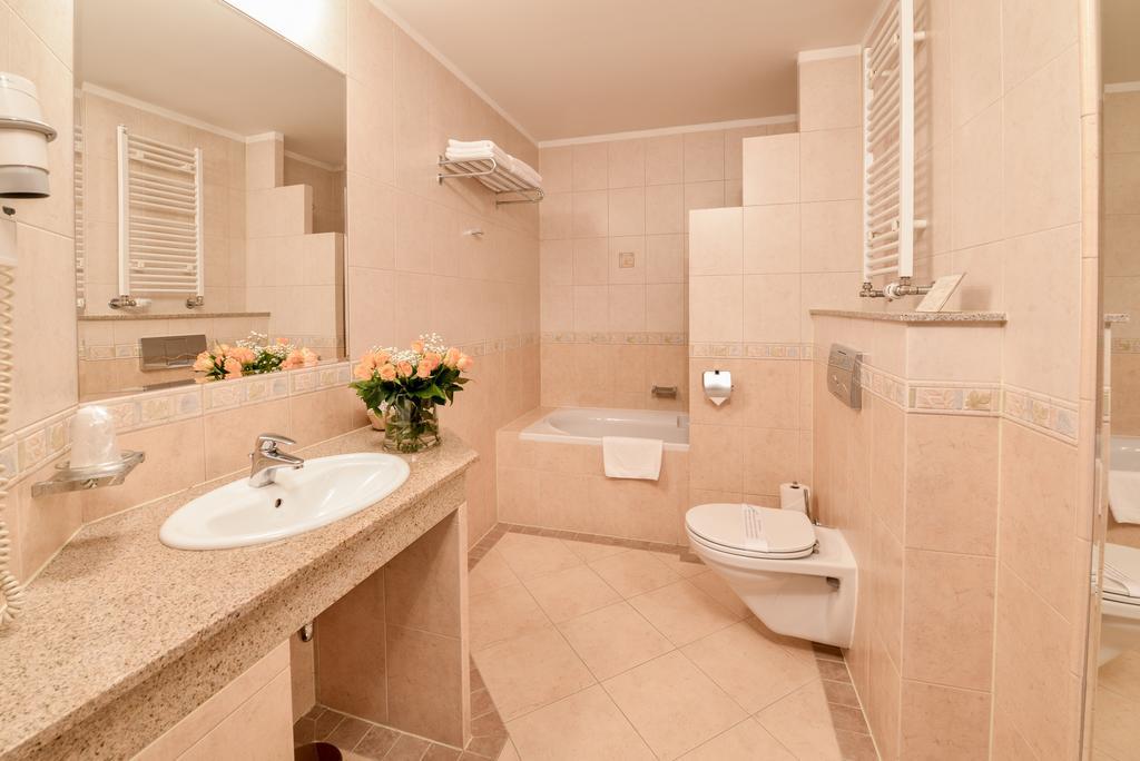 Spa Hotel Jawor Явоже Экстерьер фото